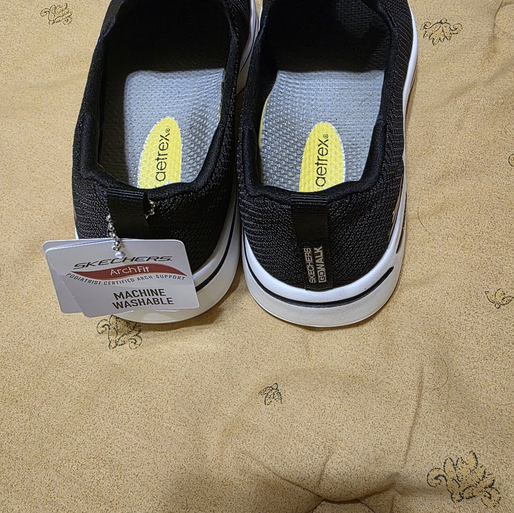 Skechers  Go WALK, Black Slip-On Sneakers - Picture 11 of 13
